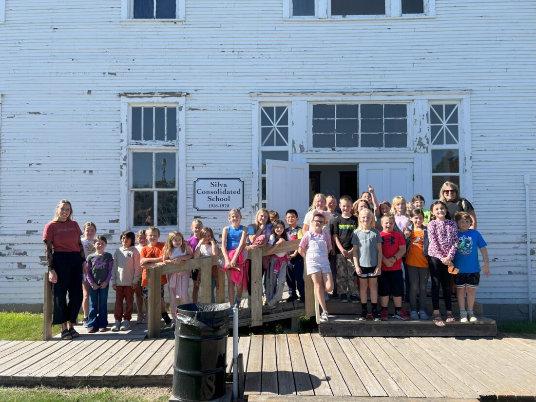 3rd graders learn citizenship, history of Silva Schoolhouse